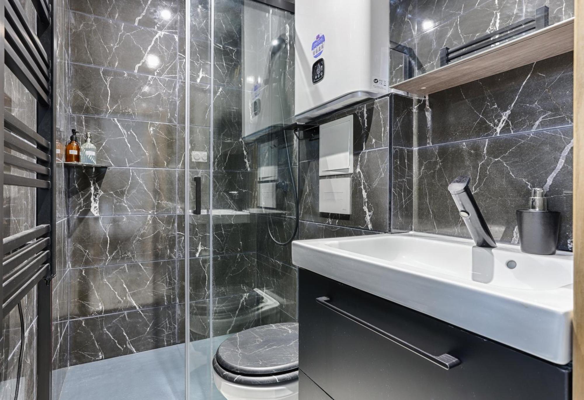 Mykeypers - Lovely Studio With Jacuzzi Paris Dış mekan fotoğraf
