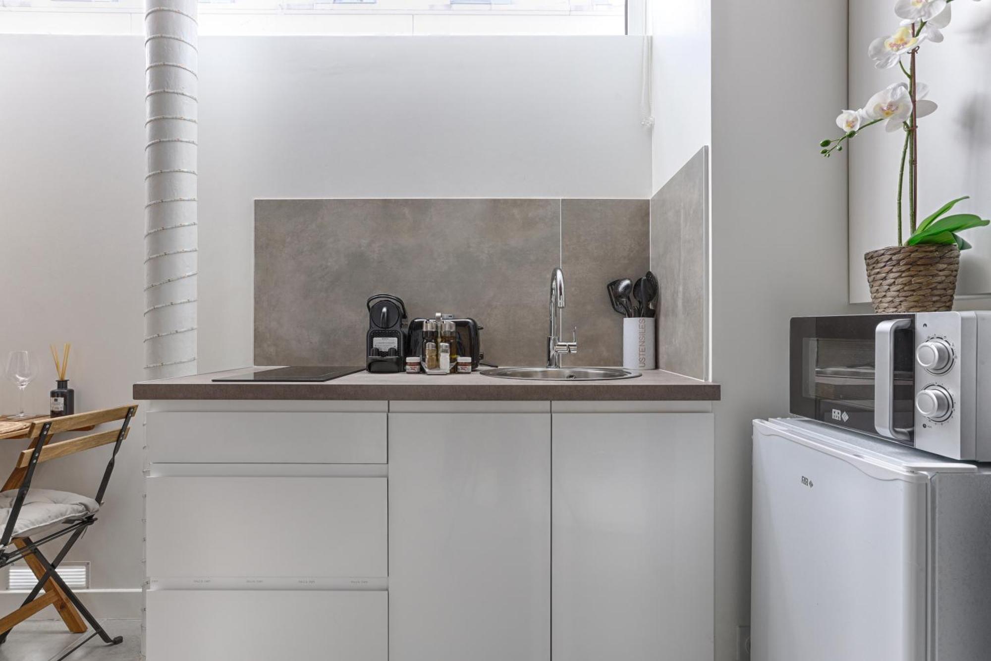 Mykeypers - Lovely Studio With Jacuzzi Paris Dış mekan fotoğraf